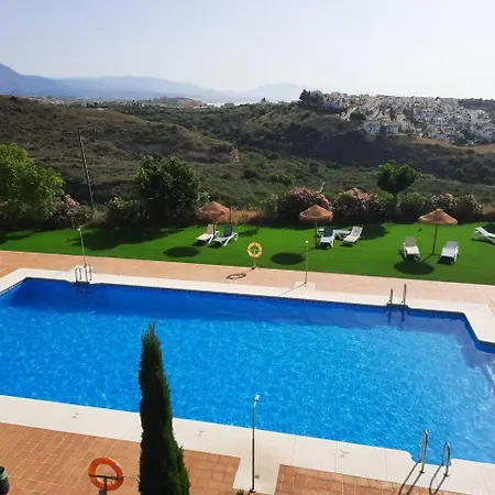 Apartment Impresionante Atico Con Vistas Al Mar Manilva